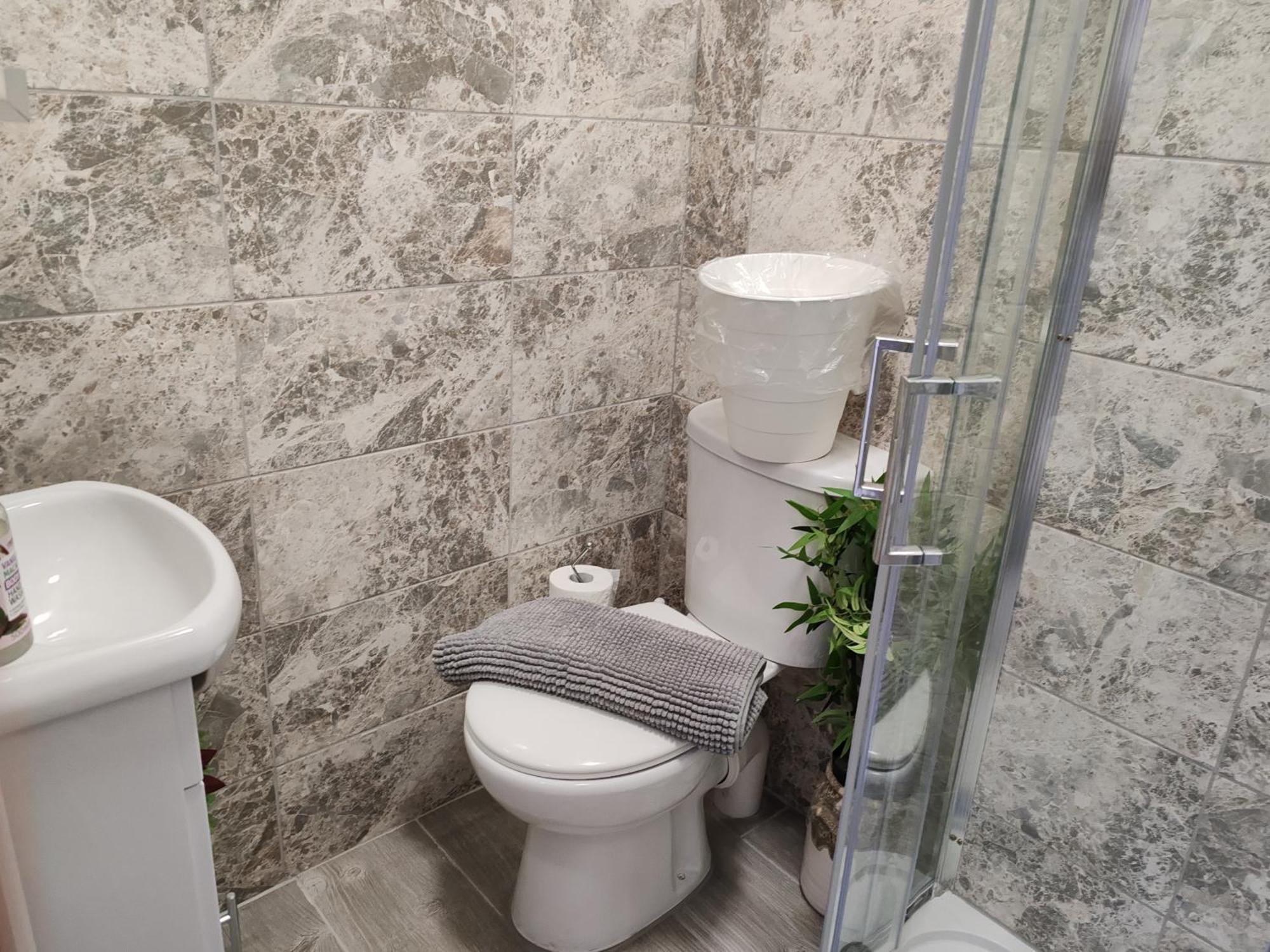 לונדון Kilburn High Road Studio Apartments מראה חיצוני תמונה