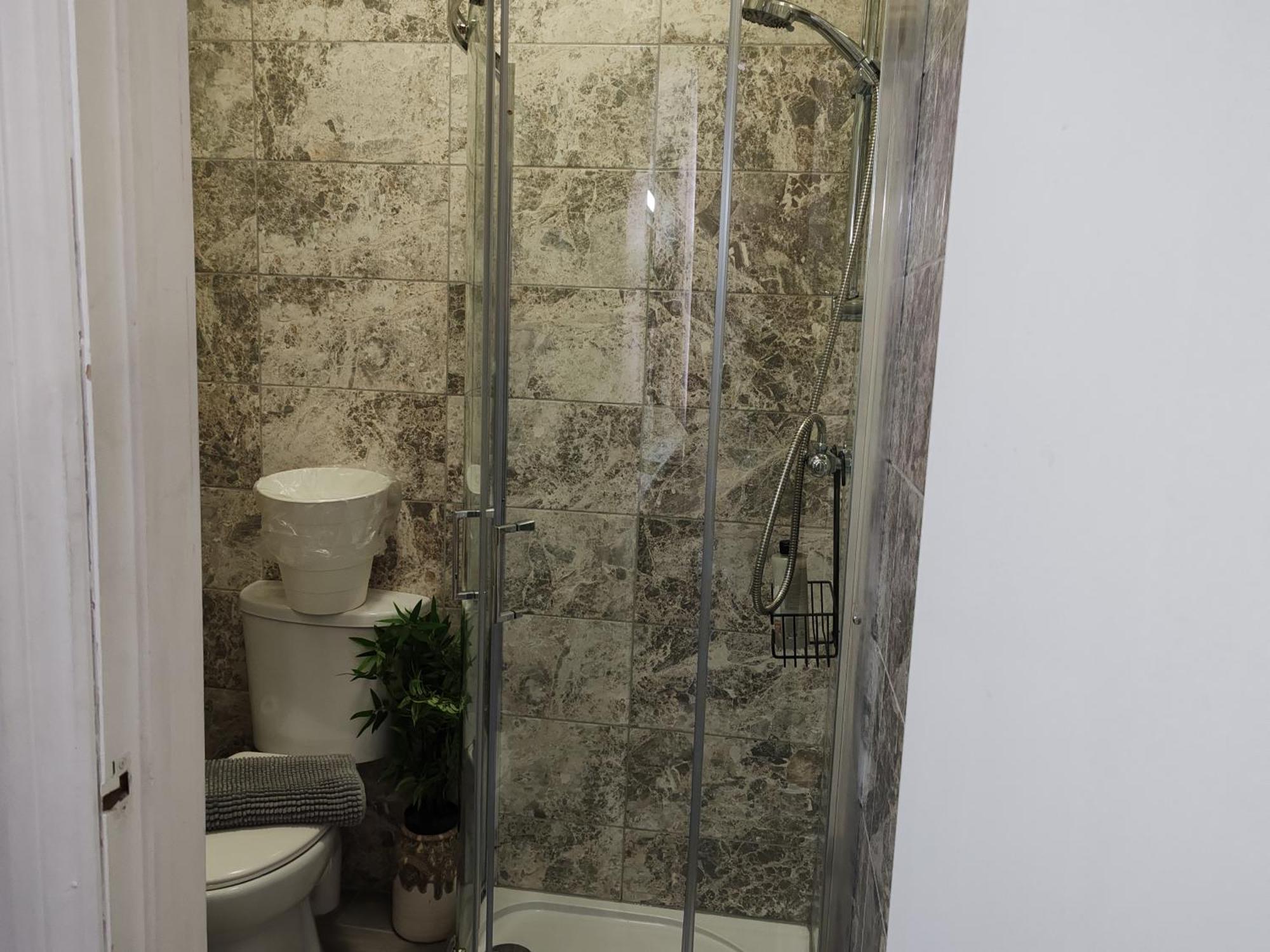 לונדון Kilburn High Road Studio Apartments מראה חיצוני תמונה